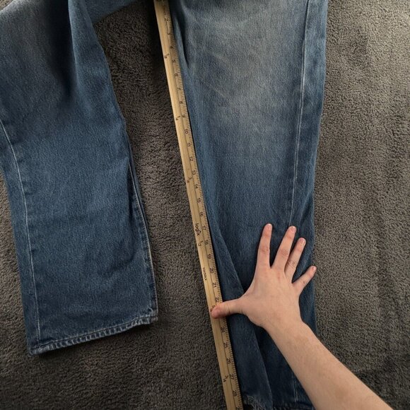Levi’s 501 ACTL 37x29 Blue Denim Jeans Straight Leg Button Fly Classic Outdoor - Picture 10 of 16